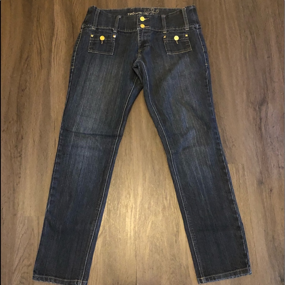 Juniors Refuge brand Skinny Jeans